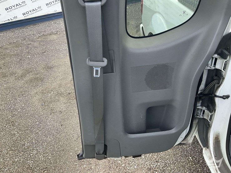 2018-nissan-frontier-image-25