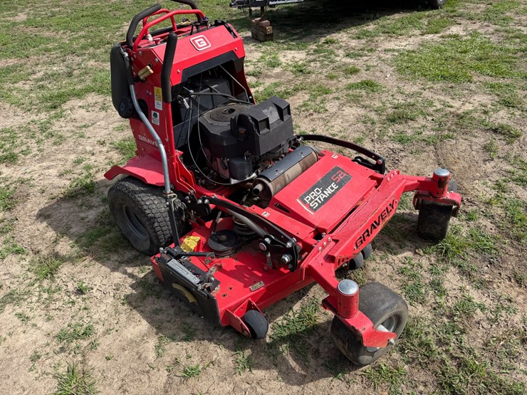 gravely-prostance-52-image-3