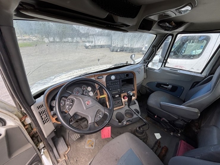 2009-international-prostar-image-15