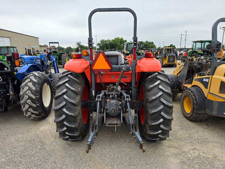 2017-kubota-m5-091-image-16