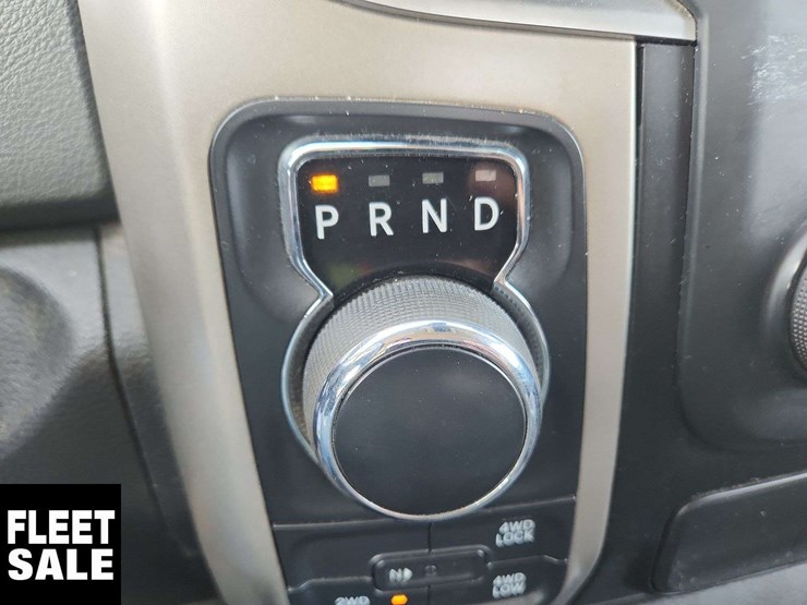 2014-dodge-1500-image-19