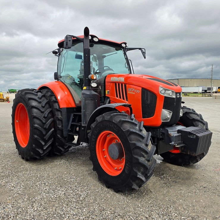 2015 KUBOTA M7-171