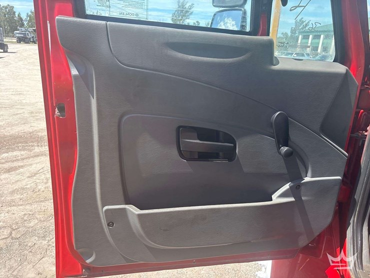 2013-international-durastar-4300-image-17