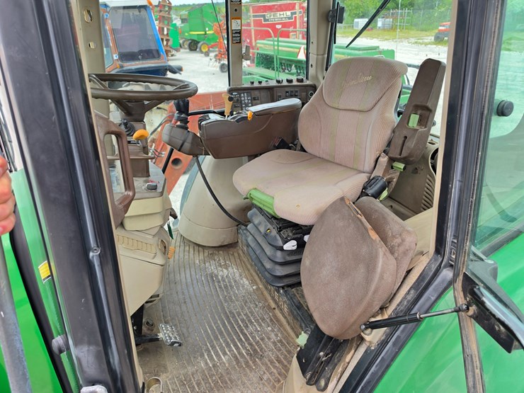 2003-john-deere-7520-image-7