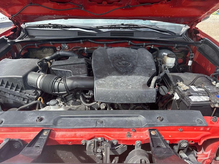 2017-toyota-tacoma-image-14