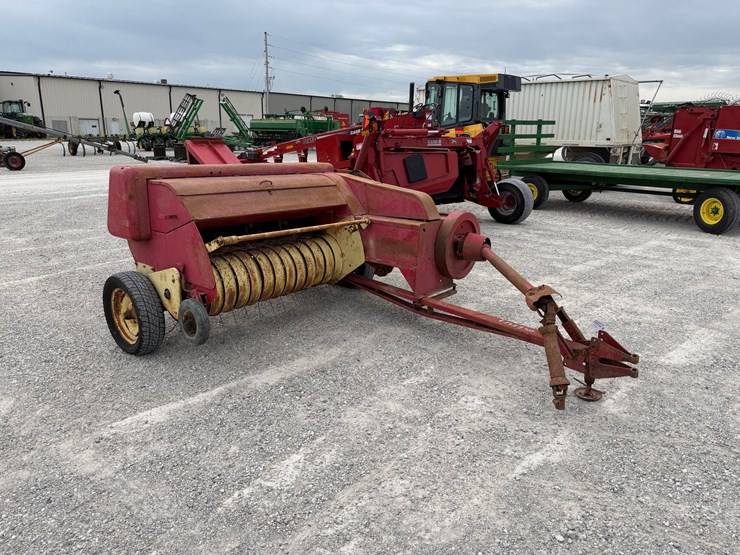 new-holland-68-image-1