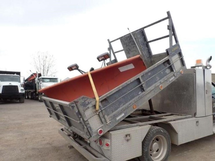 2000-ford-f550-xl-image-66
