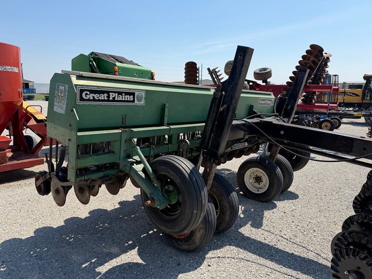 great-plains-solid-stand-15-image-11