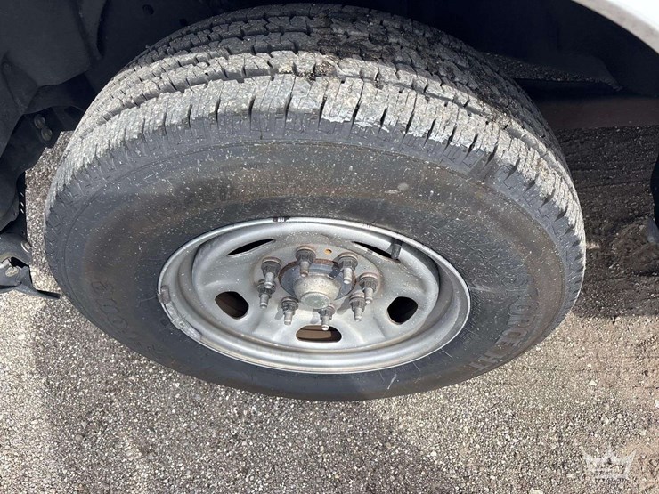 2019-ford-f350-image-22