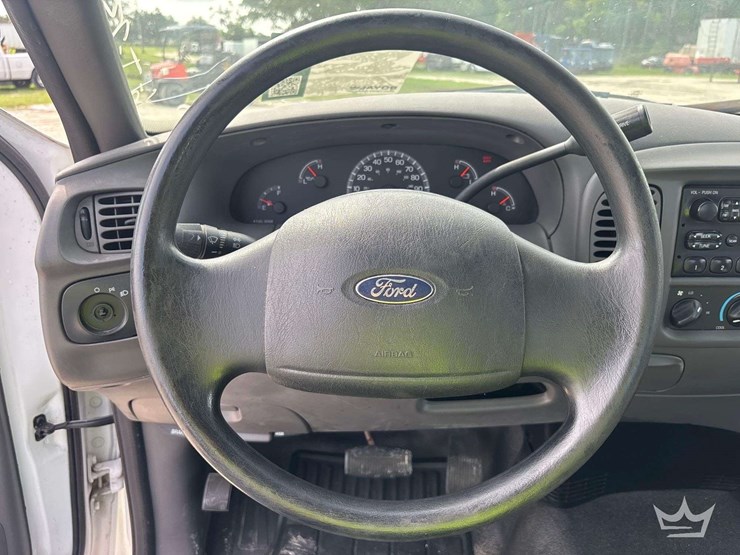 2004-ford-f150-image-14