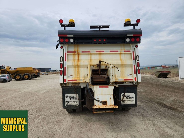 2013-international-workstar-7400-image-7