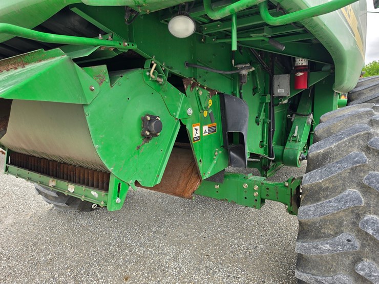 2004-john-deere-9660-sts-image-22