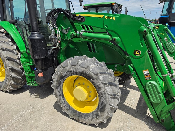 2023-john-deere-6145m-image-22