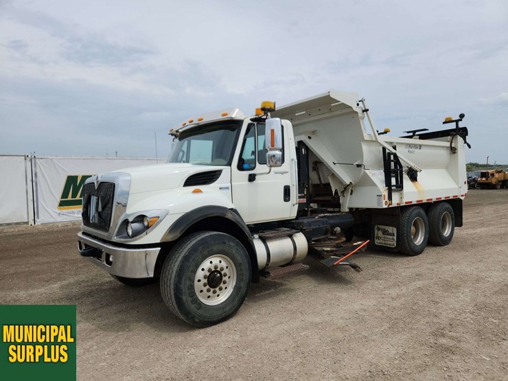 2013-international-workstar-7400-image-1