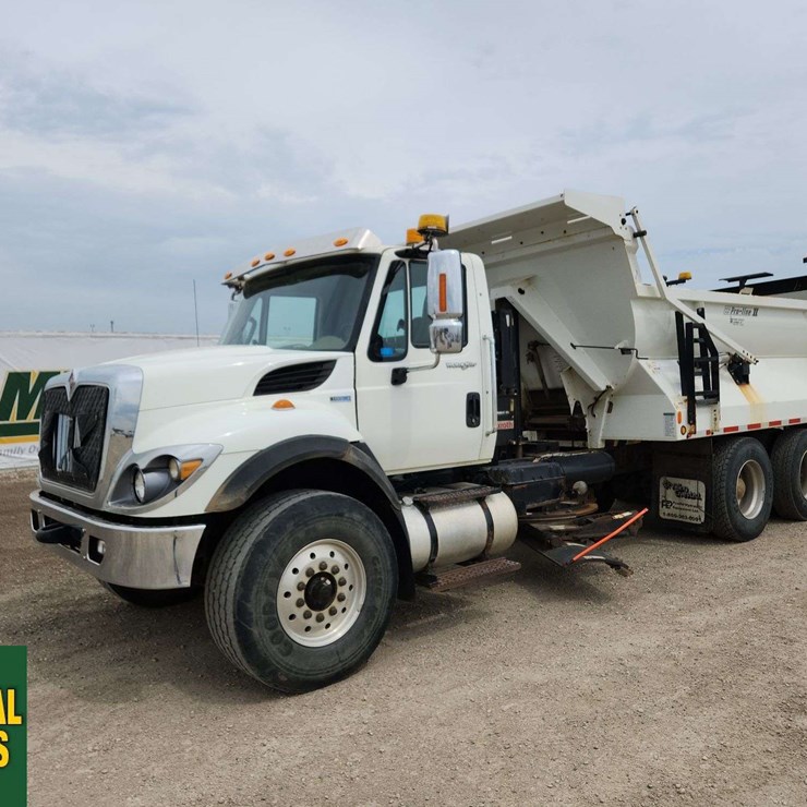 2013 INTERNATIONAL WORKSTAR 7400