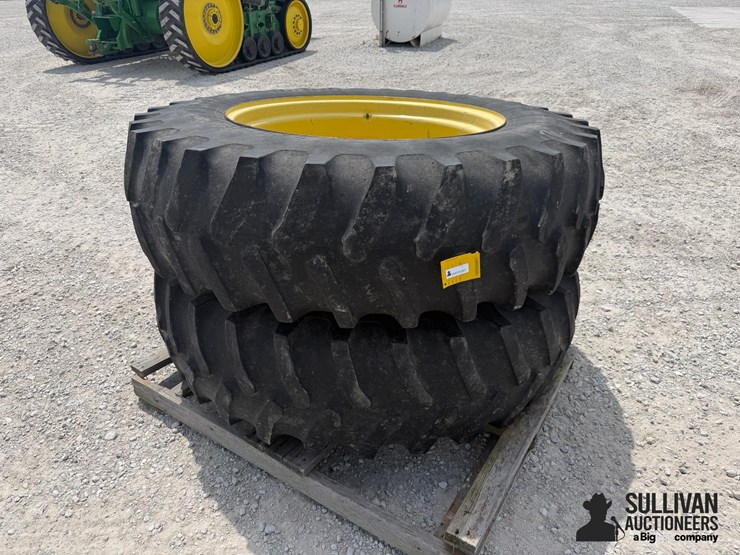 john-deere-2-image-1