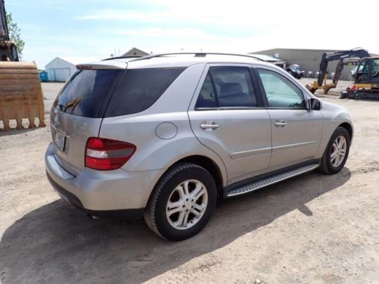 2007-mercedes-benz-ml320-image-5