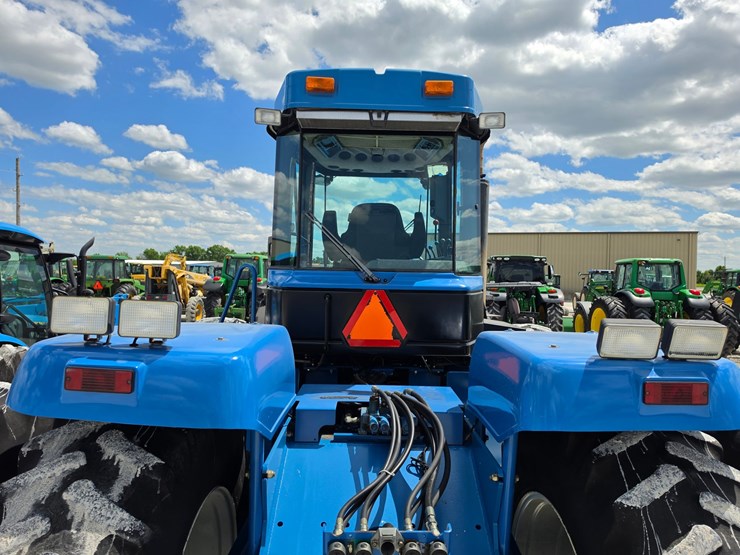 2000-new-holland-9384-image-9