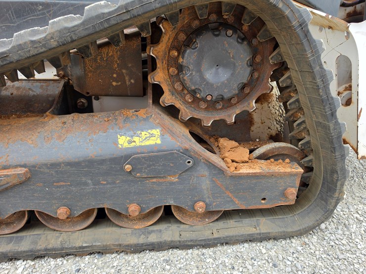2021-bobcat-t66-image-22