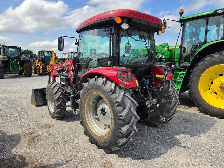 2022-case-ih-farmall-75a-image-16