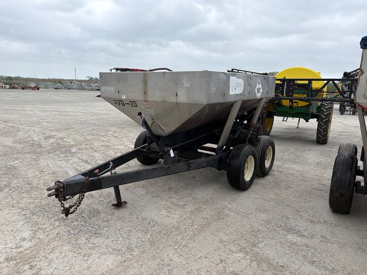 #211409-•-adams-fertilizer-spreader-image-1