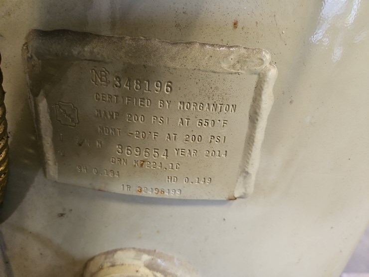 ingersoll-rand-80-gallon-air-compressor-image-8