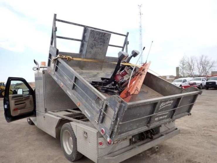 2000-ford-f550-xl-image-65