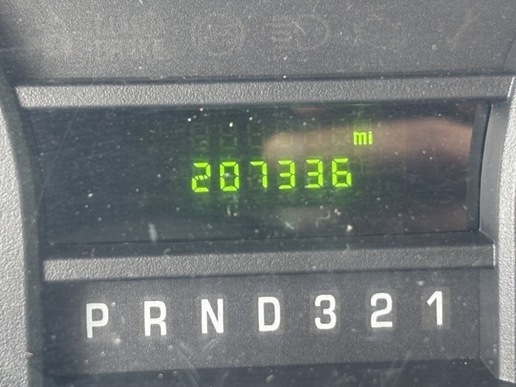 2012-ford-e350-image-31