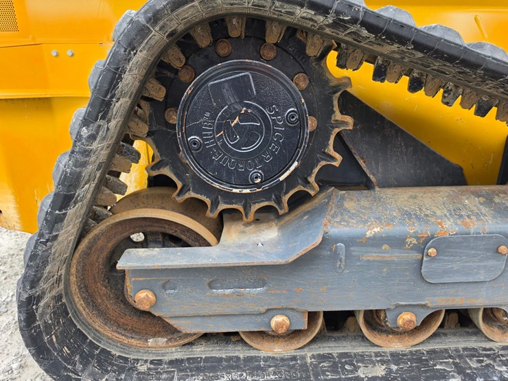 2023-deere-325g-image-15