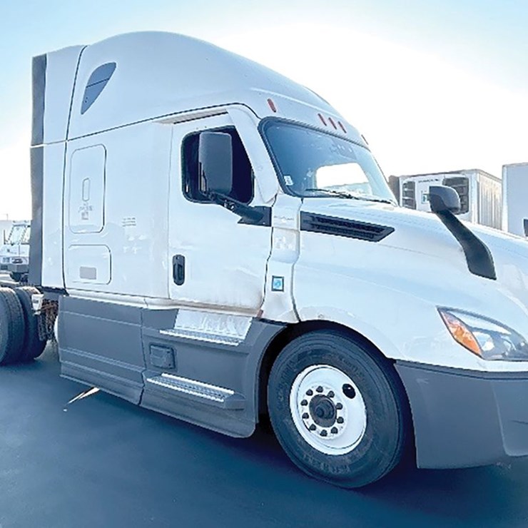 2023 FREIGHTLINER CASCADIA 126