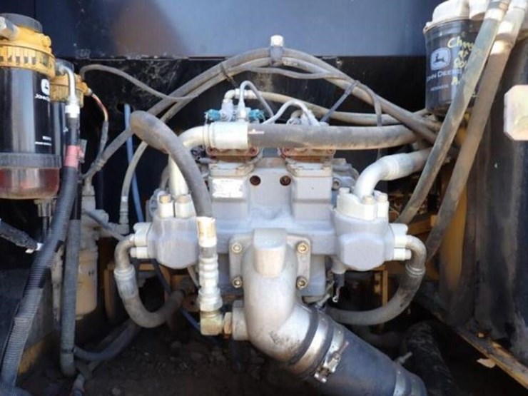 2009-deere-270d-lc-image-62