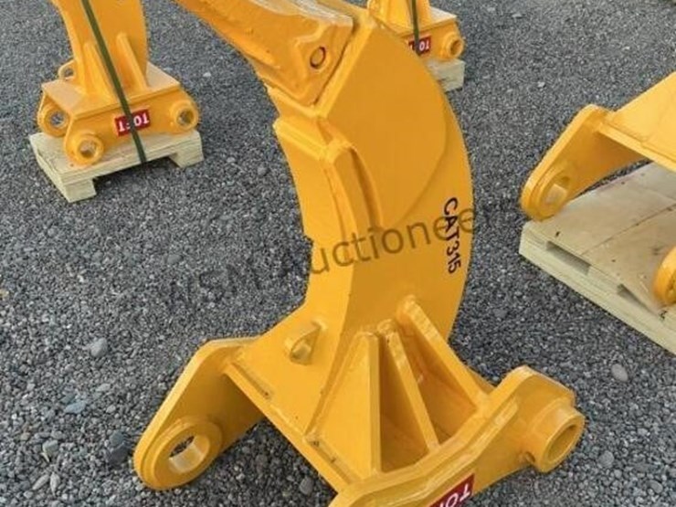 2025-caterpillar-315-image-3