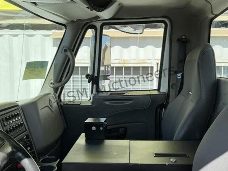 2009-international-workstar-7600-image-33