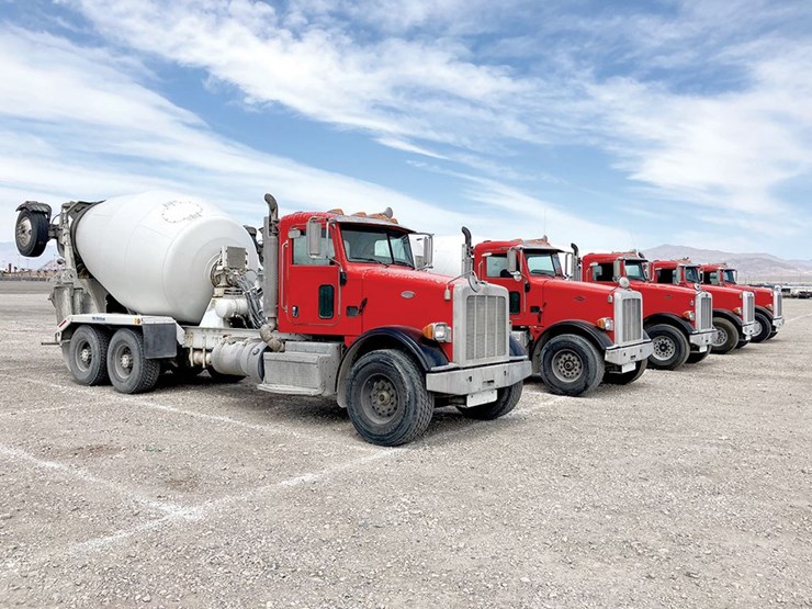 2014-peterbilt-365-image-5