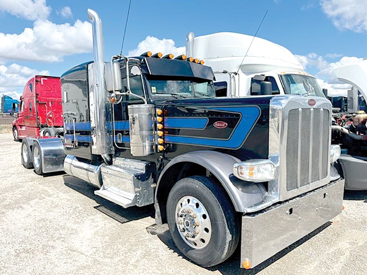 2016-peterbilt-389-image-1