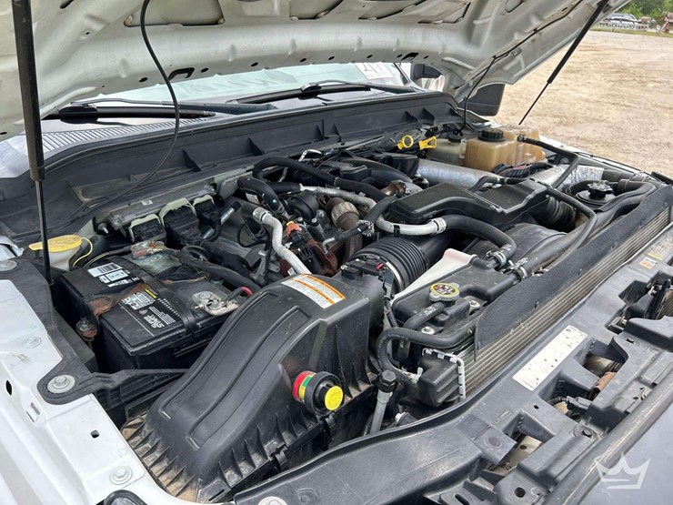 2013-ford-f350-image-9