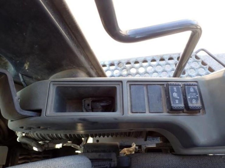 2012-deere-290g-lc-image-16