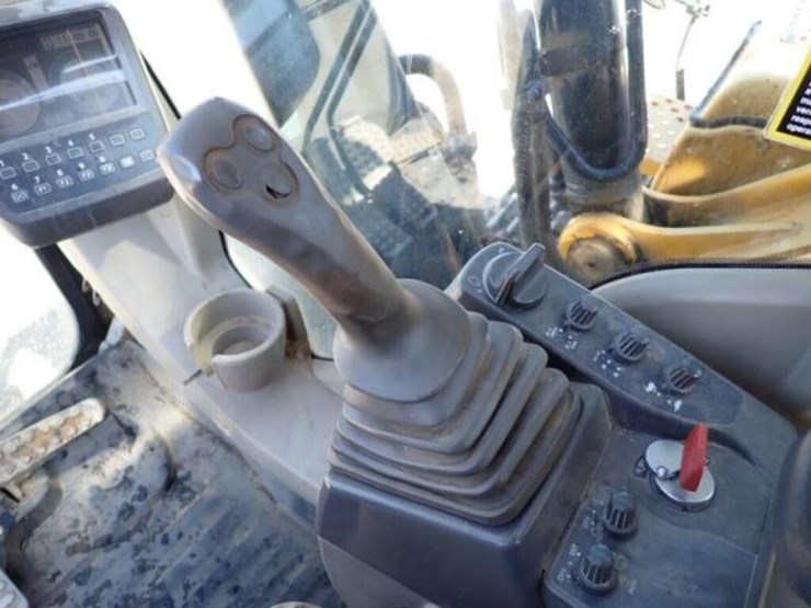 2009-deere-350d-lc-image-12