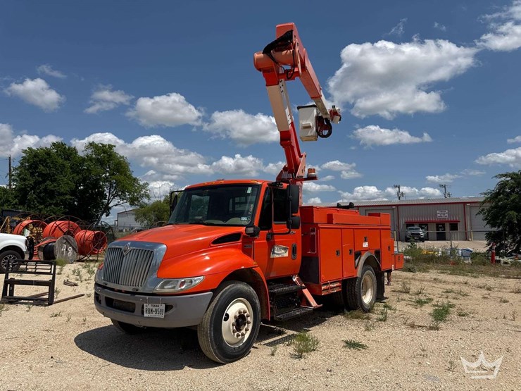 international-durastar-4300-image-1
