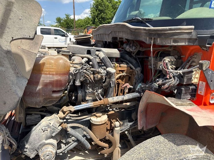 international-durastar-4300-image-28