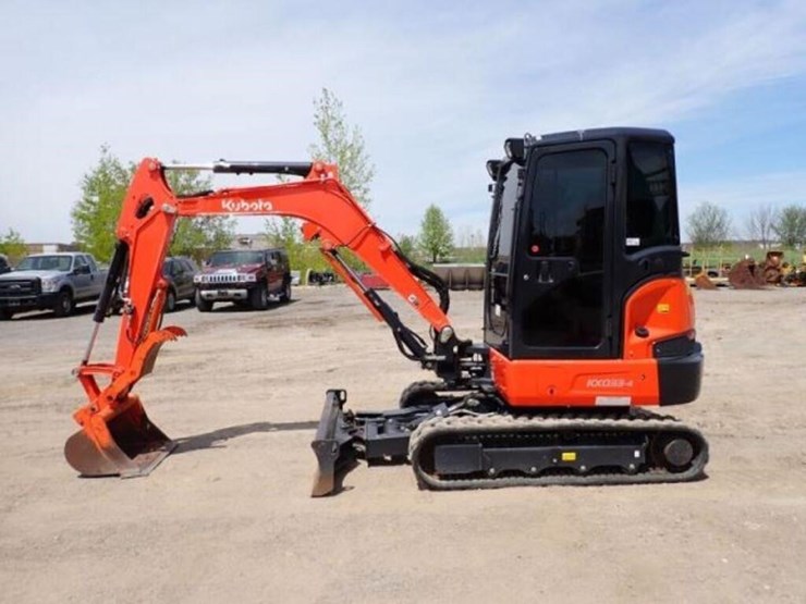 2022-kubota-kx033-4-image-8