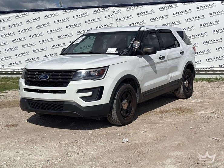 2017-ford-explorer-image-1