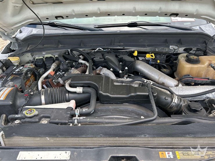 2013-ford-f350-image-8