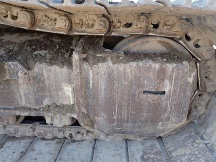 2009-deere-270d-lc-image-55