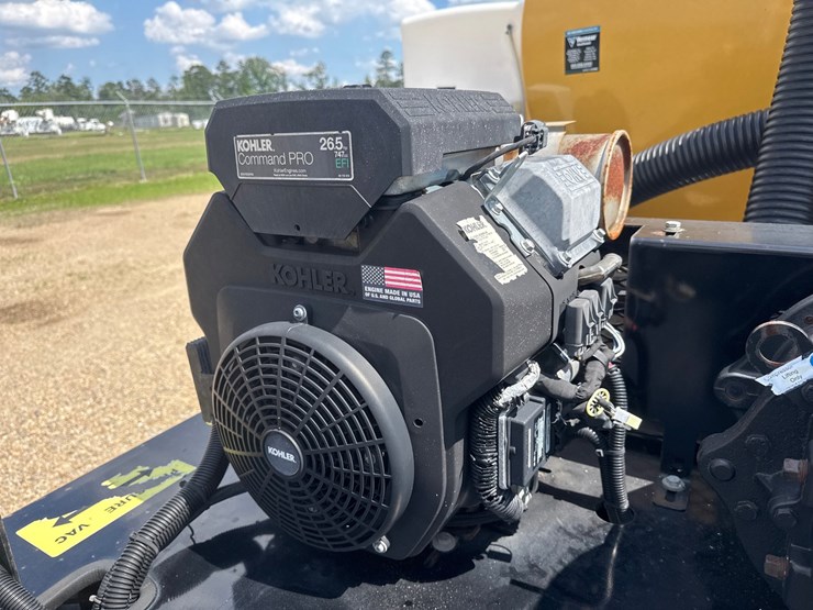 #30600-•-2022-vermeer-cv1273gt-vacuum-excavator-image-18