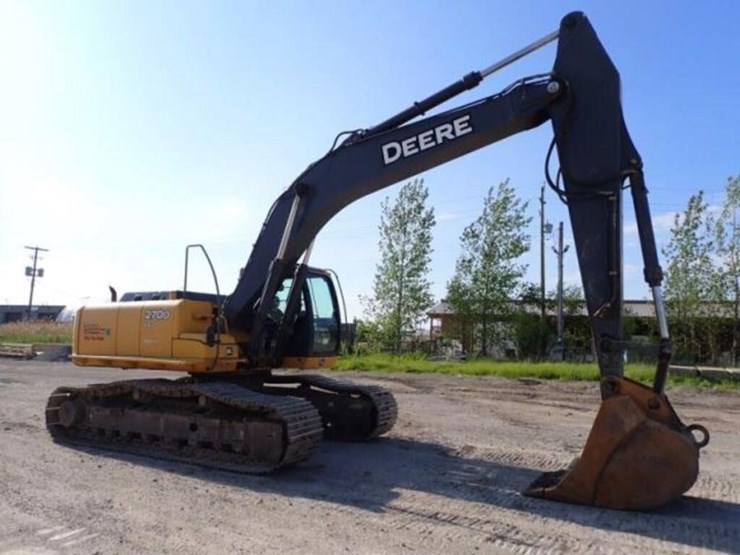 2009-deere-270d-lc-image-2