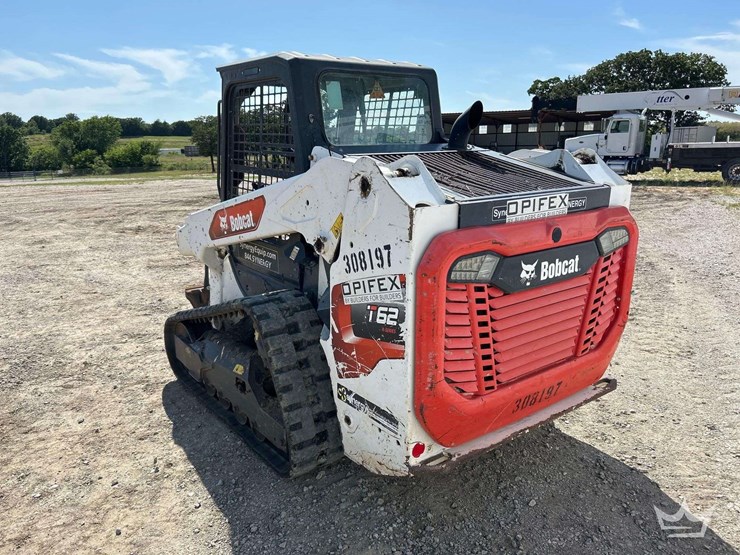 2021-bobcat-t62-image-2