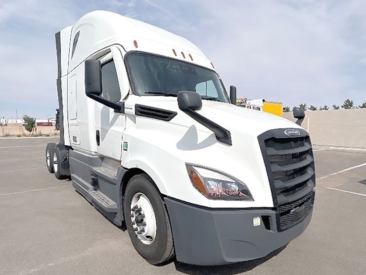 2023-freightliner-cascadia-126-image-1