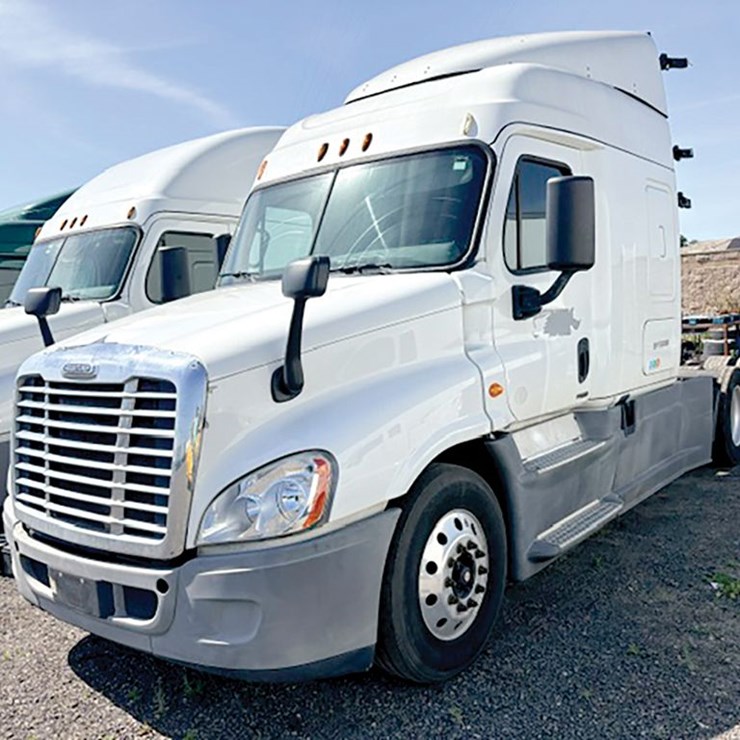 2015 FREIGHTLINER CASCADIA 125