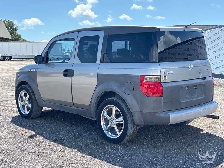 2003-honda-element-image-4